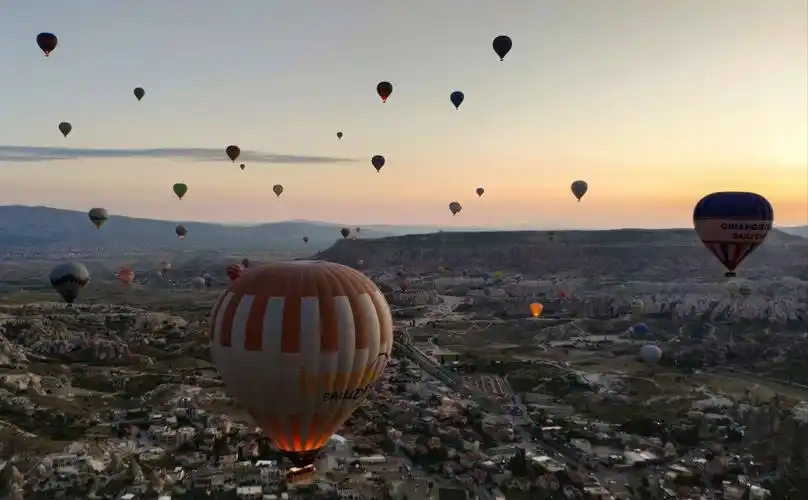 土耳其行d3 —— 热气球飞天之乐(其一)
