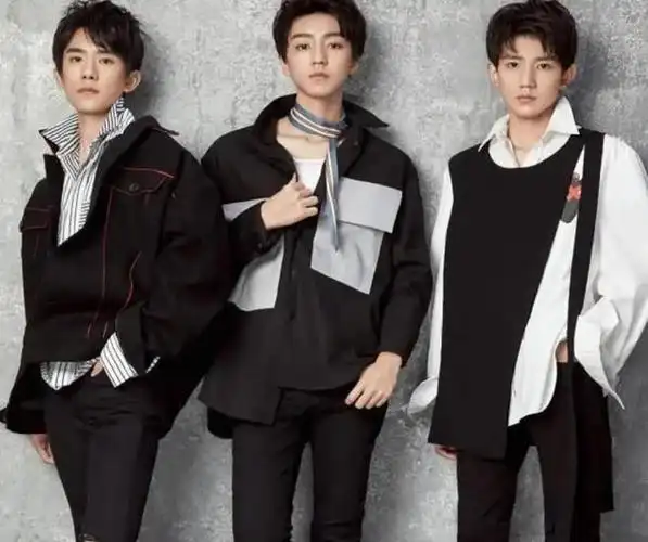 内娱首批养成系男团如今边缘化tfboys成员发展令人惋惜