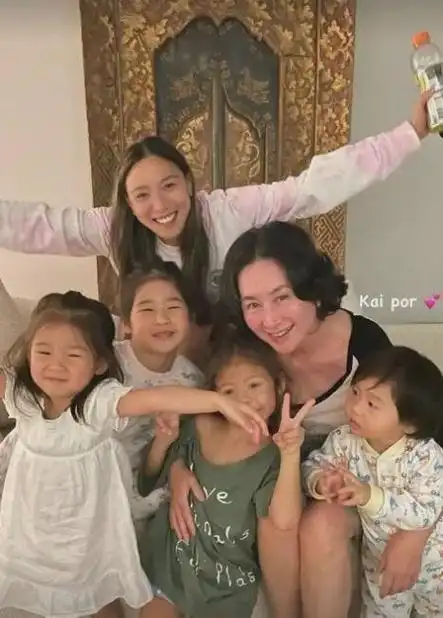 赌王家聚会何超琼站c位长公主vs叛逆千金有何不同