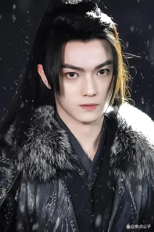 开年首部古装?许凯《雪鹰领主》1月下旬播出,娜扎服化道受好评