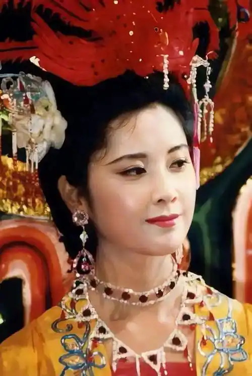 所以说就不要把唐僧,和女儿国的国王拉郎配了.