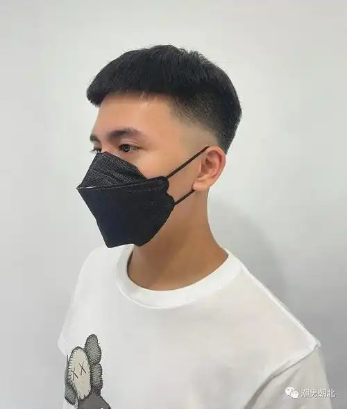 3款不烫不染的男生发型剪完确实帅