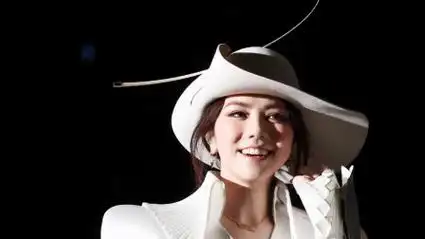 1下载视频讨论不愧是巨肺小天后!邓紫棋广州演唱会大展真唱实力79简介