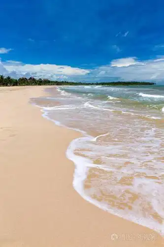 美丽的海景和海滩背景与复制空间照片-正版商用图片0p8mkn-摄图新视界