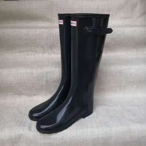 h英伦refined高筒帮时尚轻便亮亚面光橡胶防水防滑雨鞋胶套女雨靴