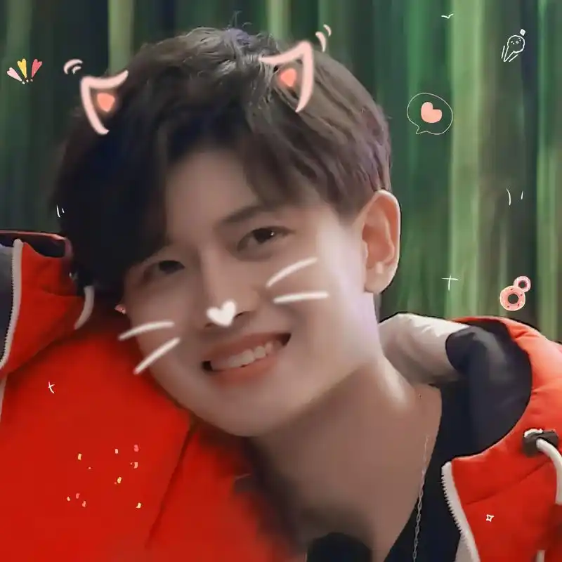 任嘉伦新闻201012前方超萌预警一组奶到犯规的超鹅来袭