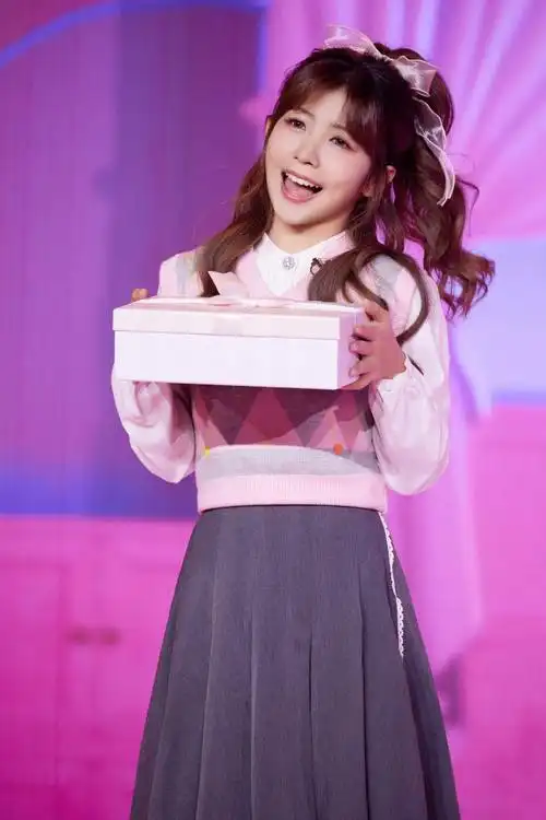 央视重阳晚会##赖美云叫张凯丽honey