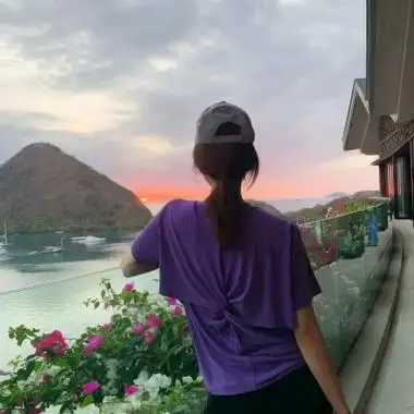 女头像唯美有气质背影女人最适合的微信头像背影图片