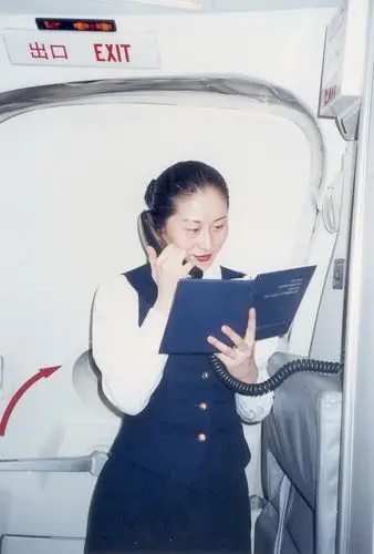 安徽首批空姐!无ps的上世纪80年代,素颜秒杀女星!