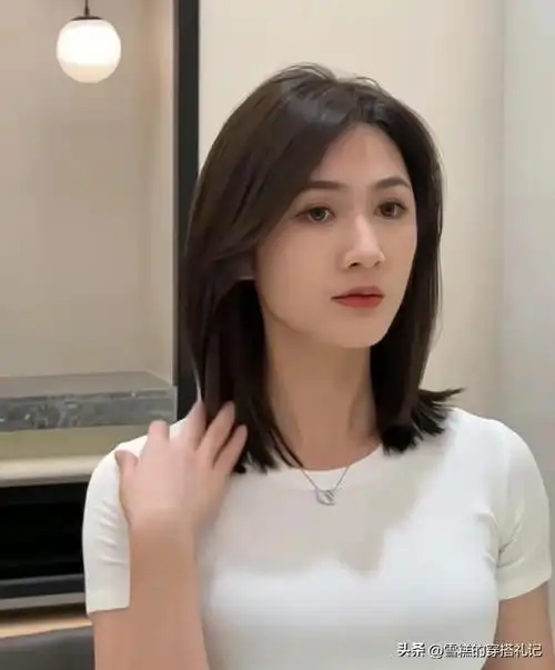 奔四奔五的女人,这才是最适合你的发型:锁骨发!时尚高级显年轻