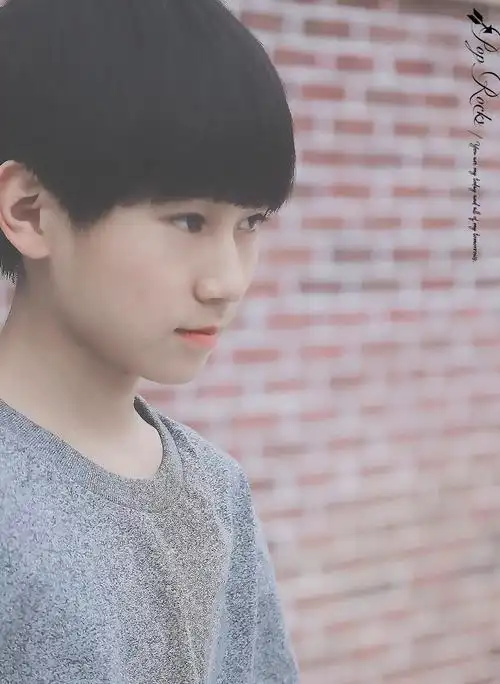 gif 好聪明啊宝宝 然后是最好的爱酱 张真源～ gif 小兔子乖乖 gif