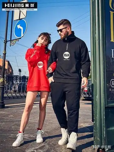 男生身高178,体重200.要如何穿搭和剪头发.