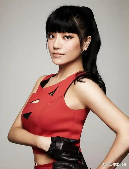 超级女声冠军江映蓉:整容失败像"怪物",全身只剩眼珠