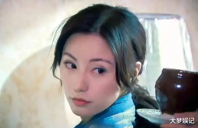 41岁女星刘心悠在电视剧《步步惊心》饰演"若兰"走红,在台湾出生的她