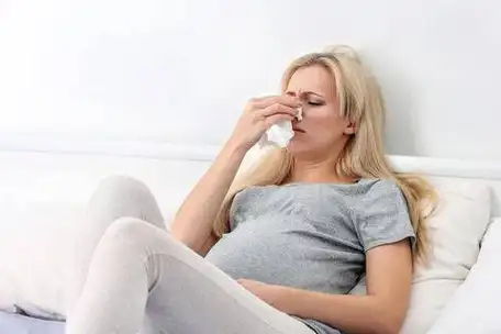 女性孕期分泌物出现这三种情况,一定要重视,可能是疾病信号