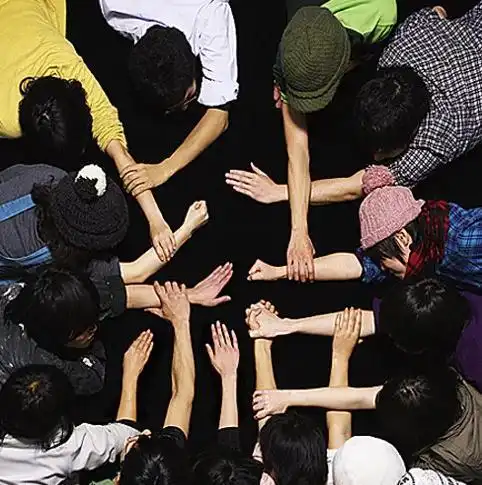 考眼力:一组令人深思的图片,图4很深奥能看懂的都是善良的人