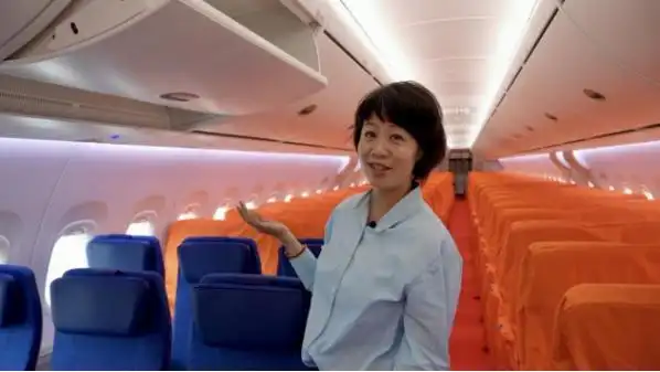 (总台央视记者 崔霞 陶嘉树 协助拍摄 中国商飞 何椿 徐炳南 严天宇)