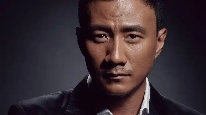 1968年3月18日生于北京,中国内地男演员.1987年考入中央戏剧学院.