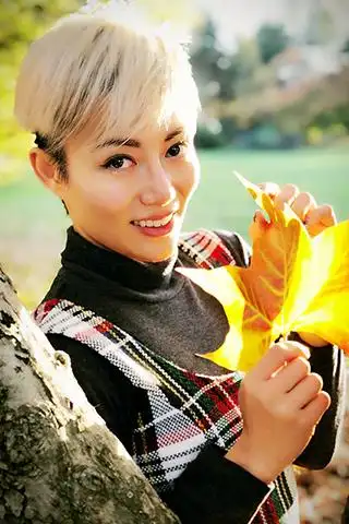 陈钰芸加国遇地震滞留机场等运到