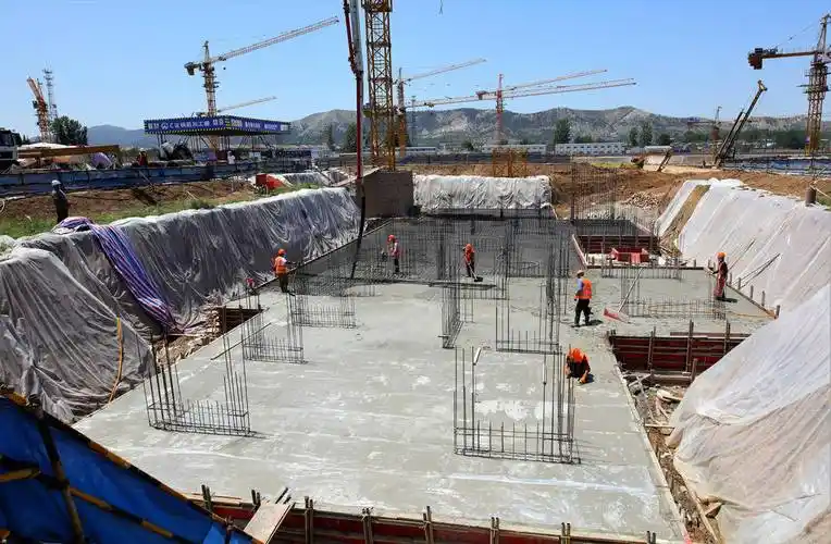 中铁一局萧县乡村振兴项目首座楼栋筏板基础完成浇筑_施工_主体工程