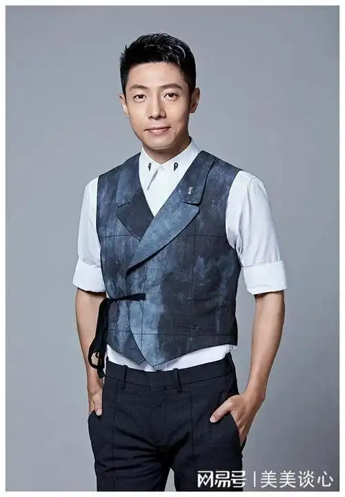 央视四大男主持人魅力无限风采独具正能量满满