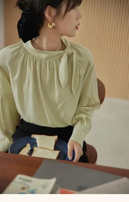 dfkkl 法式天丝长袖领口打结衬衫女早秋新款设计感复古小众气质别致
