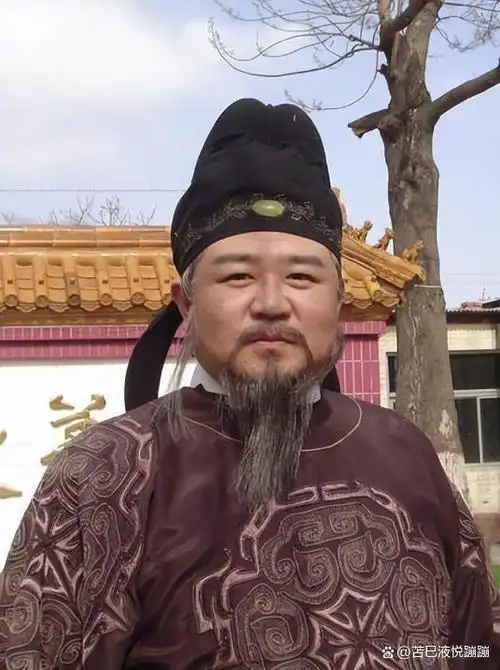 梁冠华以胖为美展清醒态度打脸众多中年男演员无戏可演的困境