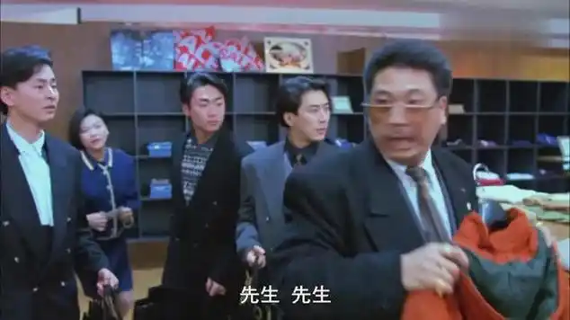 吴孟达带刘德华逛街华仔直接买下整个店的衣服卡都被刷爆了|华语歌手