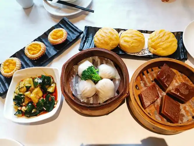 4521000吃了顿早茶洗了个头小城舒服的时光留恋不舍