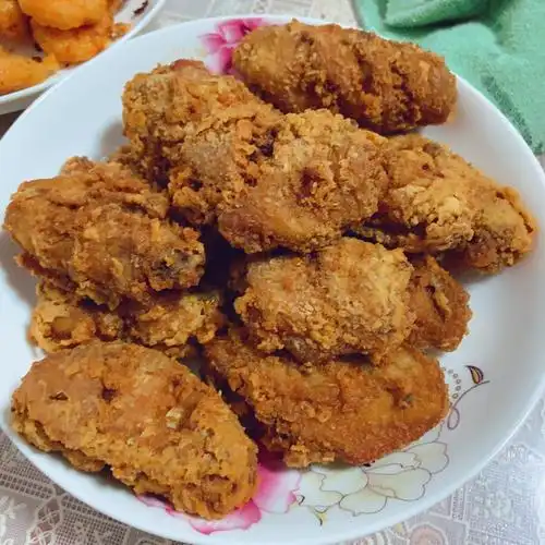 贪吃的你做的蒜香炸鸡翅