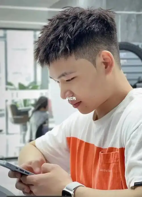 夏日男士短发 前刺好打理发型#好打理  #夏日清凉  #男士短发