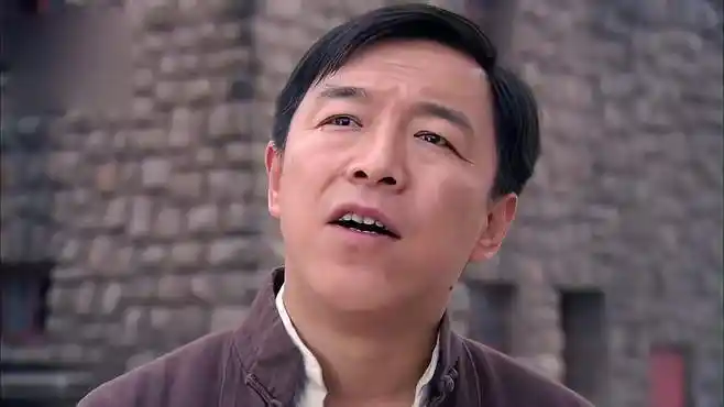 青岛往事:小伙做期货,为了了解行情,跑去各地勘察生米的长势-影视综