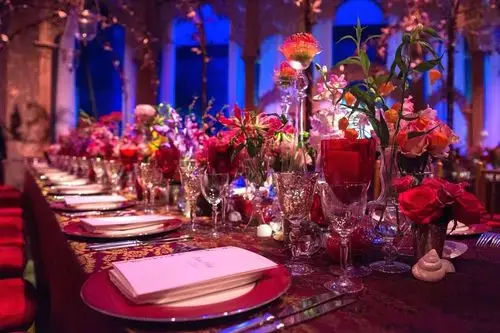 lv,tiffany大牌时尚晚宴的华丽花艺,她的鲜花世界太梦幻