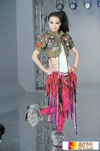 蔡依林《七上八下》全新造型