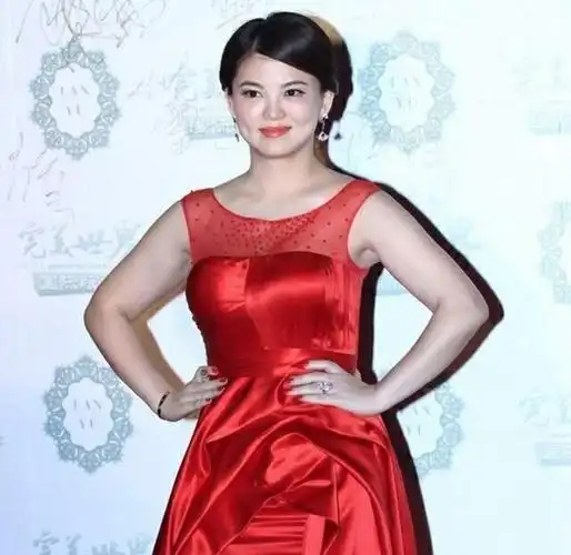 娱乐圈中的女明星在体重上费尽了心思,让很多人都以为明星是吃不胖的