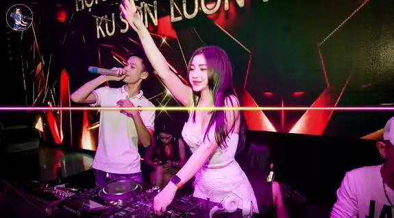 54w7酒吧劲爆dj舞曲蹦迪串烧-夜店超嗨现场跳舞高清视频6,6303噢噢噢