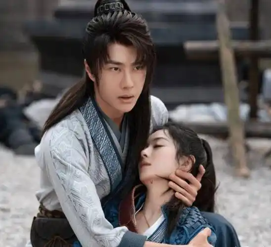 《有翡》热播中,网传赵丽颖王一博又合作,出演影视化古装剧!