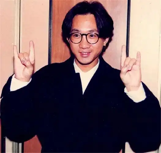 beyond是什么意思黄家驹的31载人生