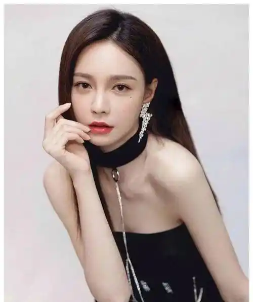 女主持沈梦辰腰椎骨头永久断裂!网友痛批:为金钱不惜一命!