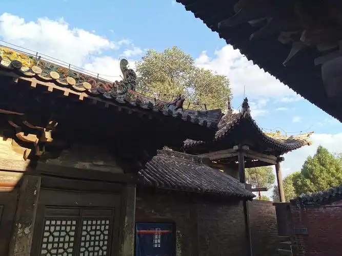 上党古建五凤楼