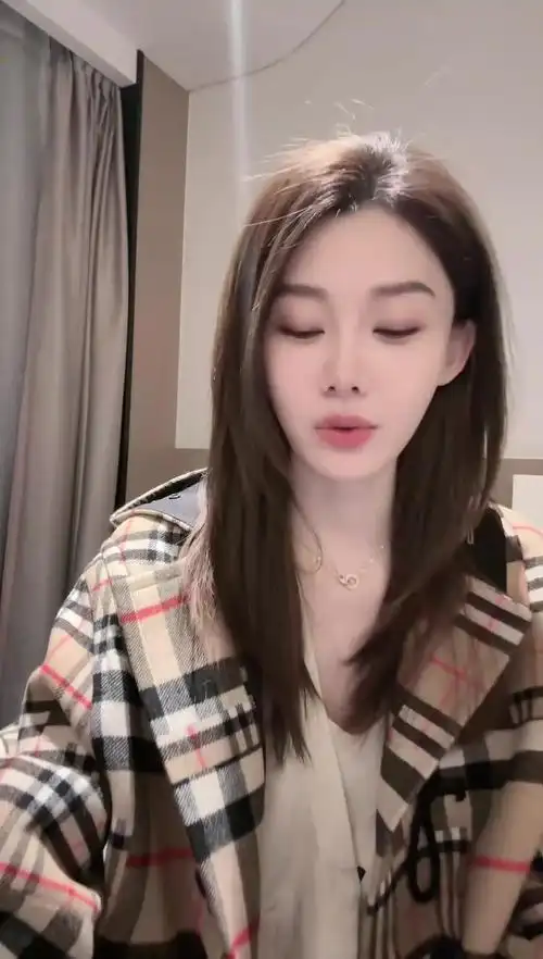 【张芮尔】2024-01-05 22点直播回放 新年快乐!