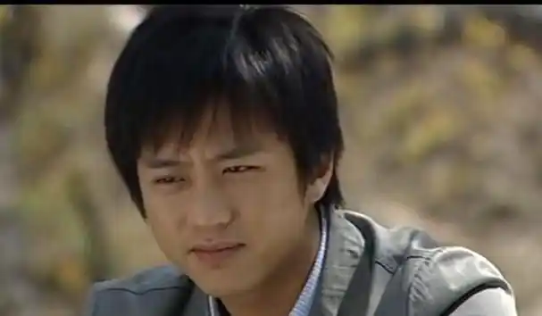 《女人不哭》16年,演员近况差距大,女二变脸认不出,小配角红了