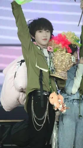 【赵冠羽】舞台