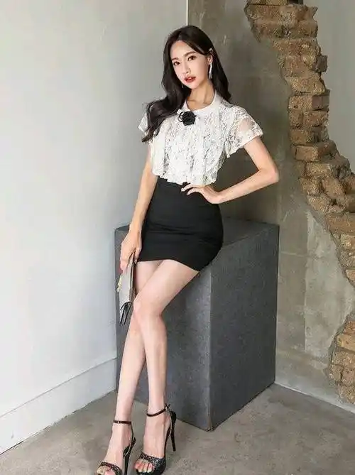 时尚女神金惠美,紧身牛仔裤写真,果然是身材界的天花板 太完美了