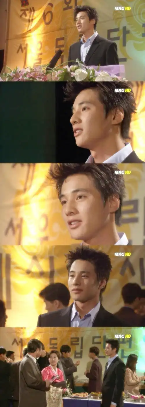 原来元斌这张图是狗仔抓拍的氛围拉满了