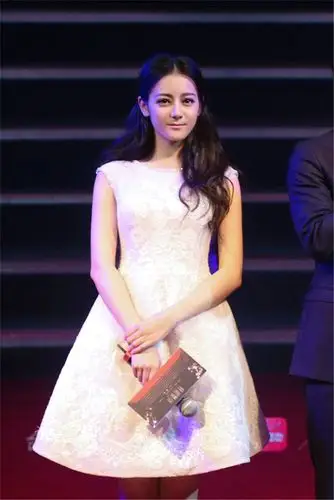 《怦然星动》定档12月3日 杨幂李易峰主演