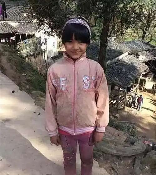 变形计主角今昔对比:最幸运的农村女孩,如今被城市妈妈宠成公主