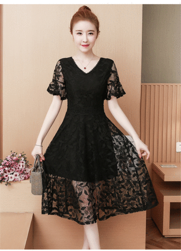 蕾丝连衣裙女2018夏短袖新款修身显瘦小清新裙子中长款镂空a字裙