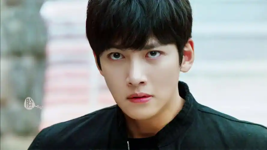 the k2# #池昌旭# #林允儿# #韩国tvn