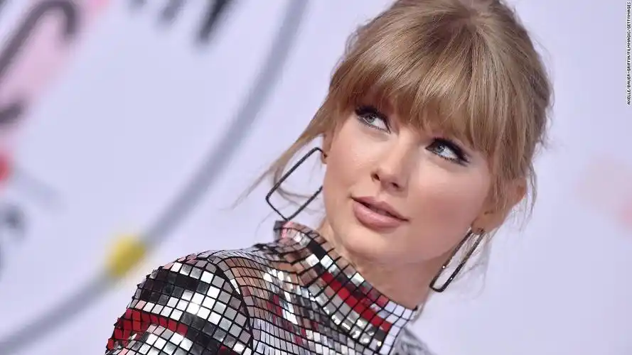 taylor swift is 100% right about donald trump